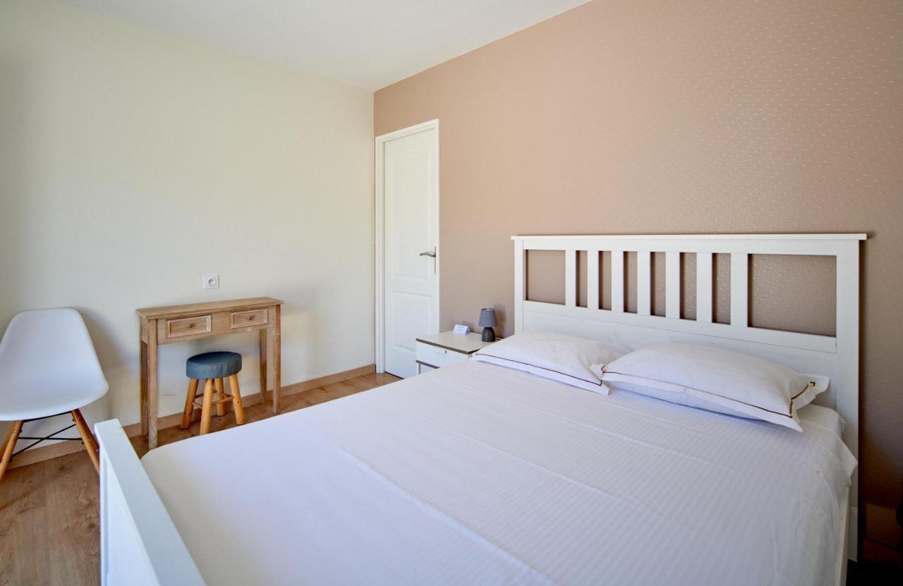 Le Carre Saint Pierre - Chambres D'Hotes Marey-les-Fussey Екстериор снимка